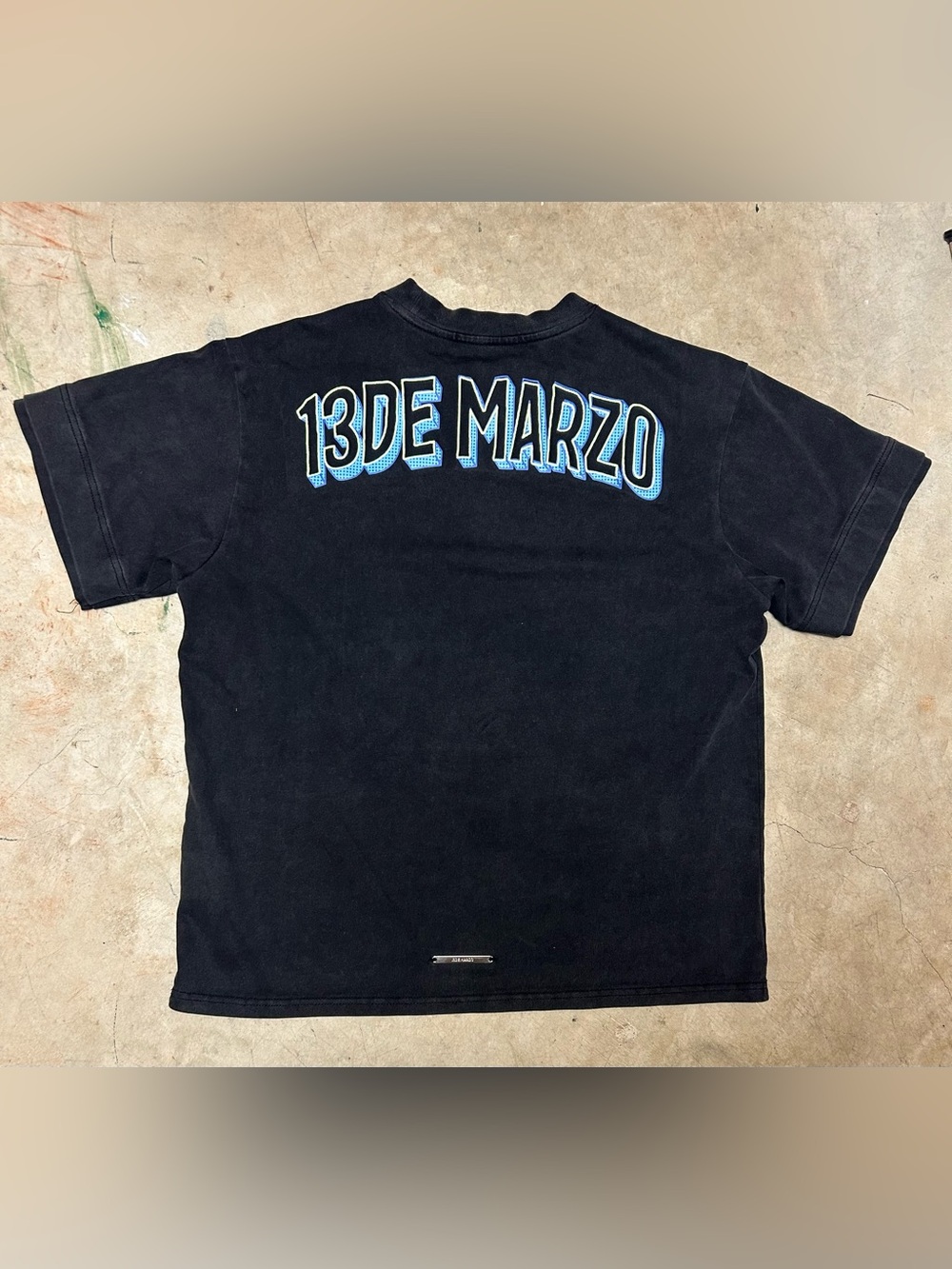 13DE MARZO Black Graphic Short Sleeve Tee